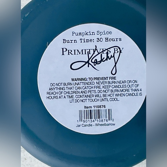 Wheelbarrow Fall Jar Candle Pumpkin Spice - Picture 9 of 17